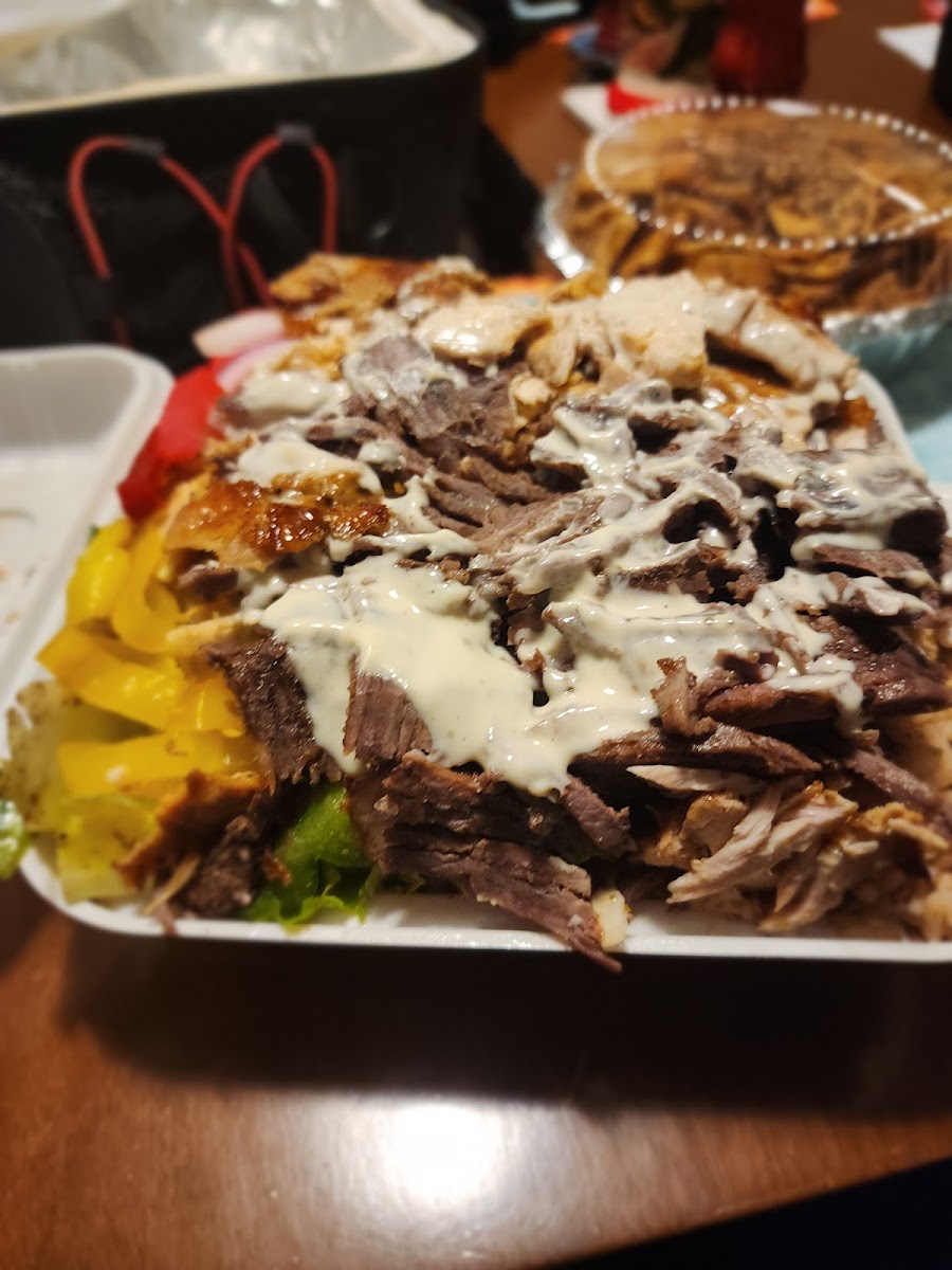 Shawarma Poutine